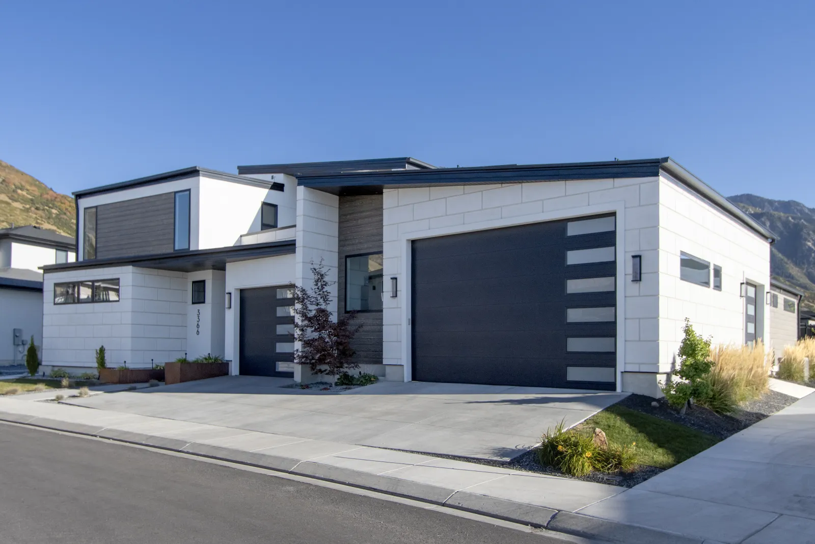 Front exterior of a custom home by Cross Construction